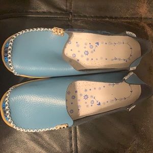 Flats, unknown brand, around a size 8